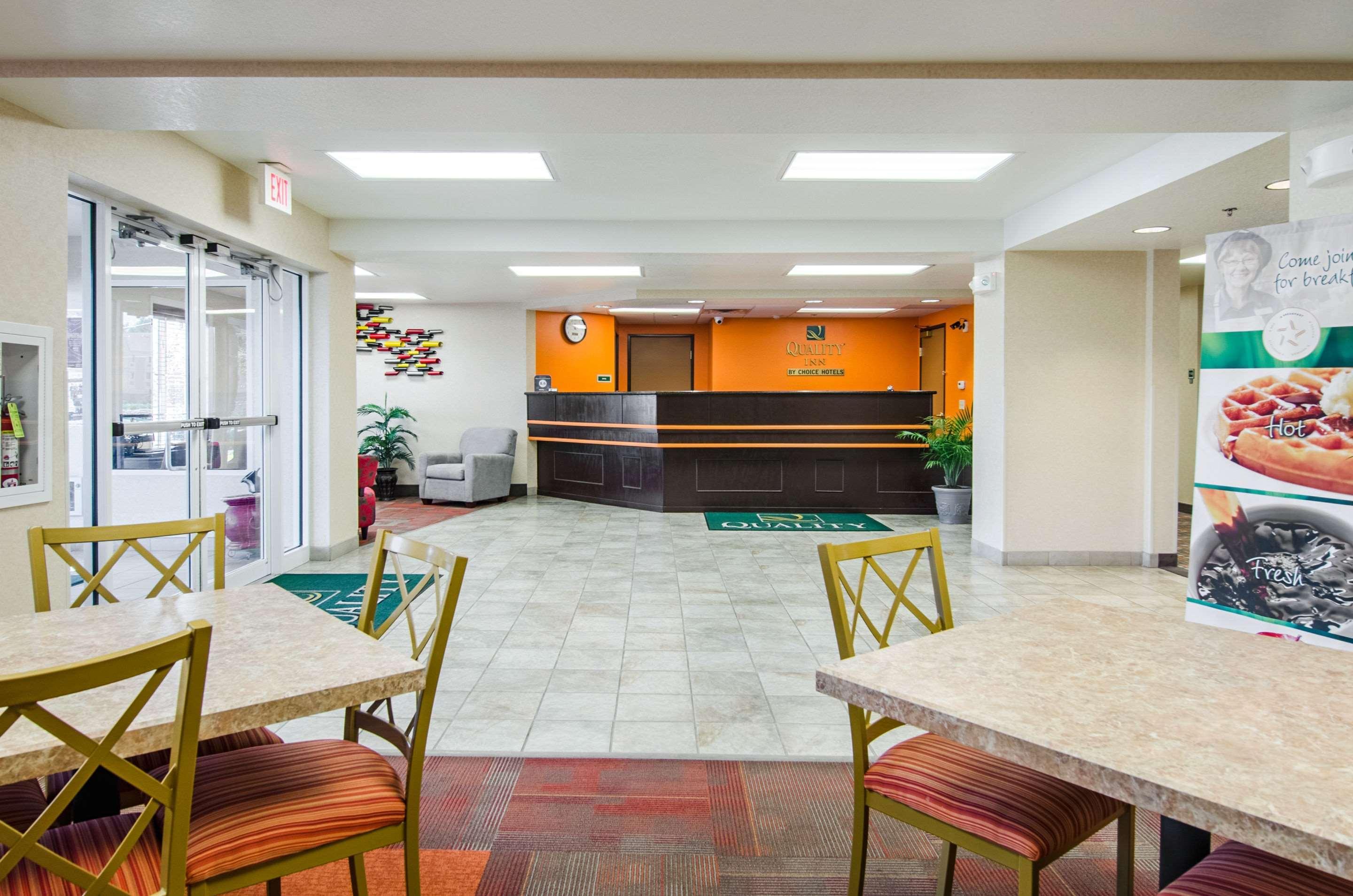 Quality Inn Junction City Near Fort Riley Exterior foto